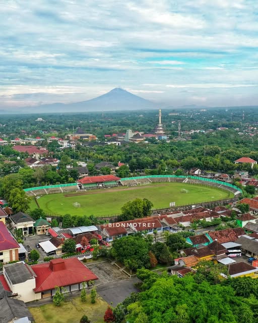 Venue Stadion Tridadi